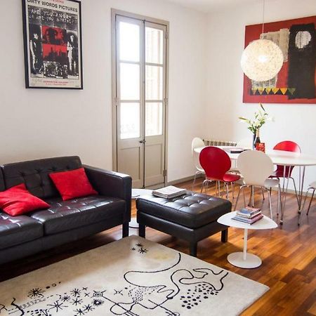 Apartament Torres Rojo Barcelona Zewnętrze zdjęcie