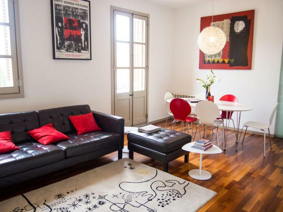 Apartament Torres Rojo Barcelona Zewnętrze zdjęcie